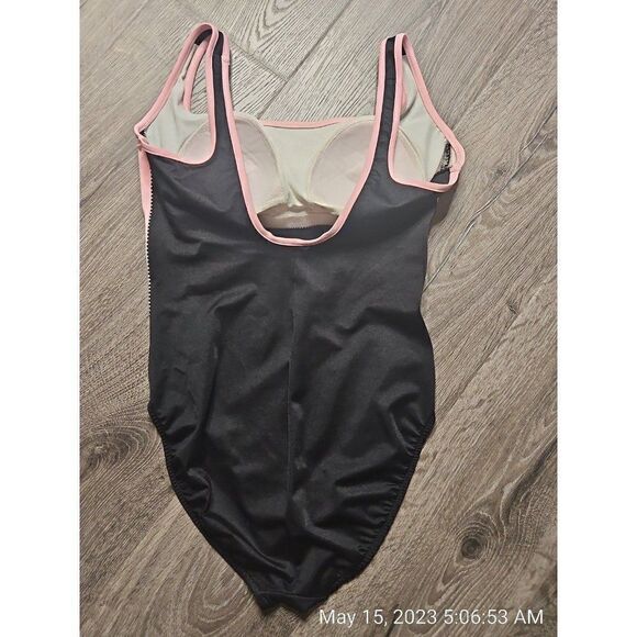 TRIMSHAPER Slimming Shaping One-Piece Swimsuit Women's Size 12 - Picture 3 of 5